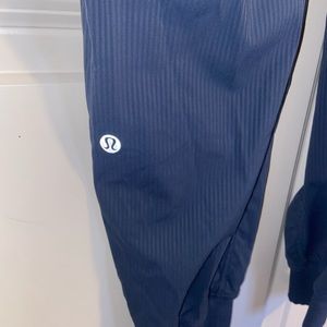 Lululemon joggers